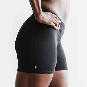 Nobull women’s shorts